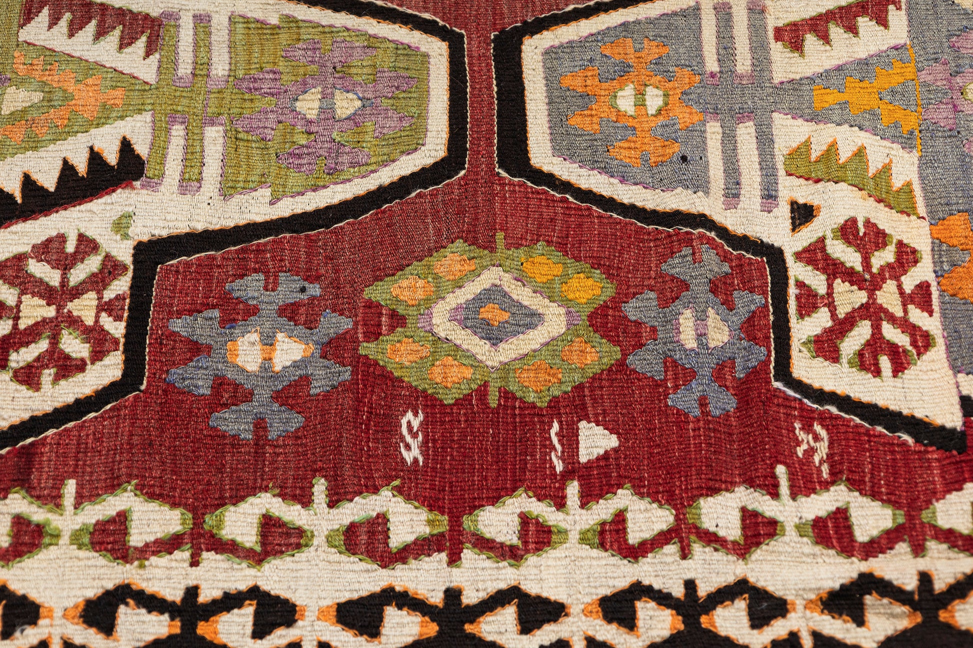 1950s Sertavul Handmade Vintage Rug | 165x265 cm - Dervish Rugs