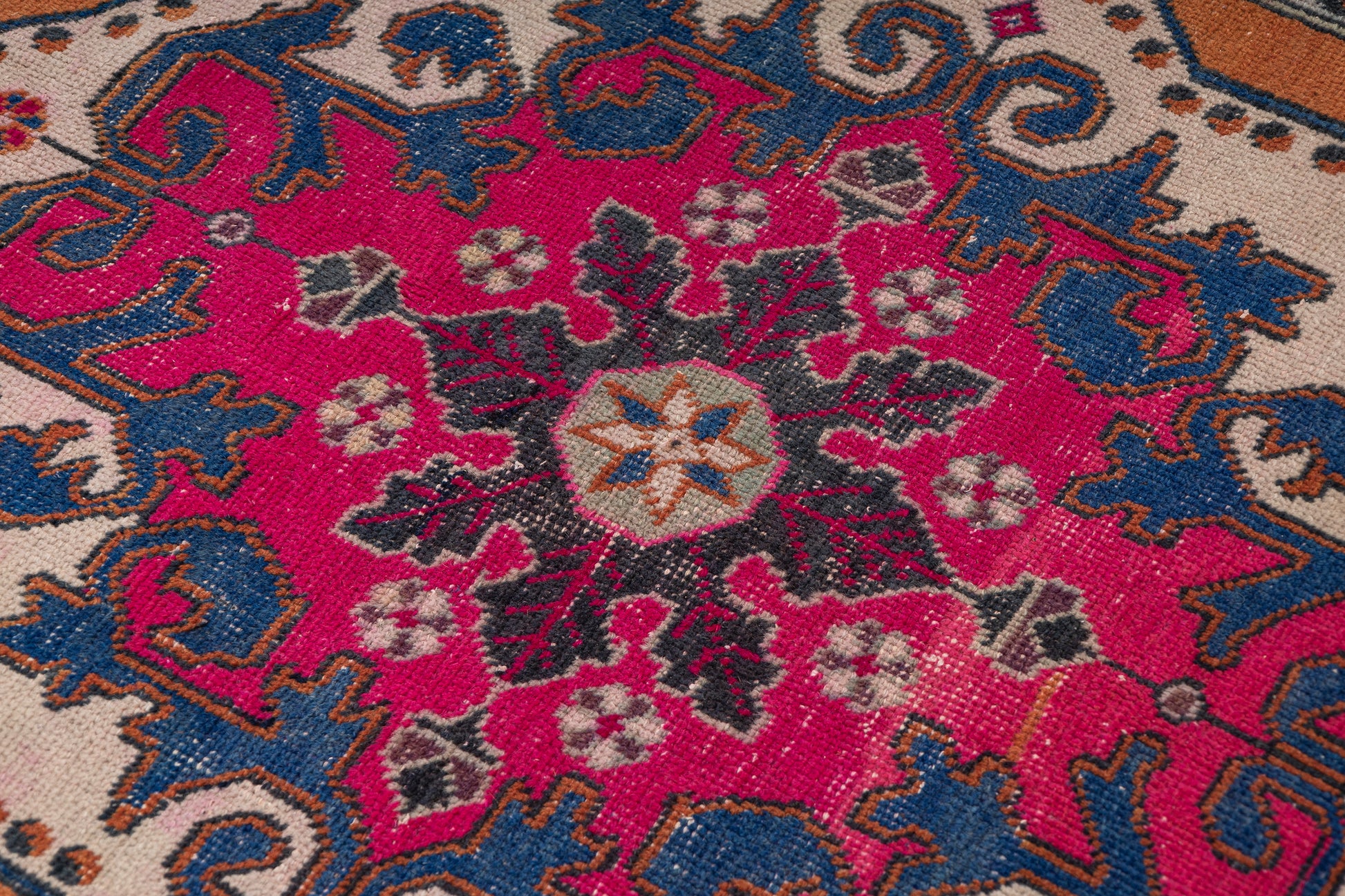 1960s Katpatuka Vintage Turkish Rug | 140x240 cm - Dervish Rugs